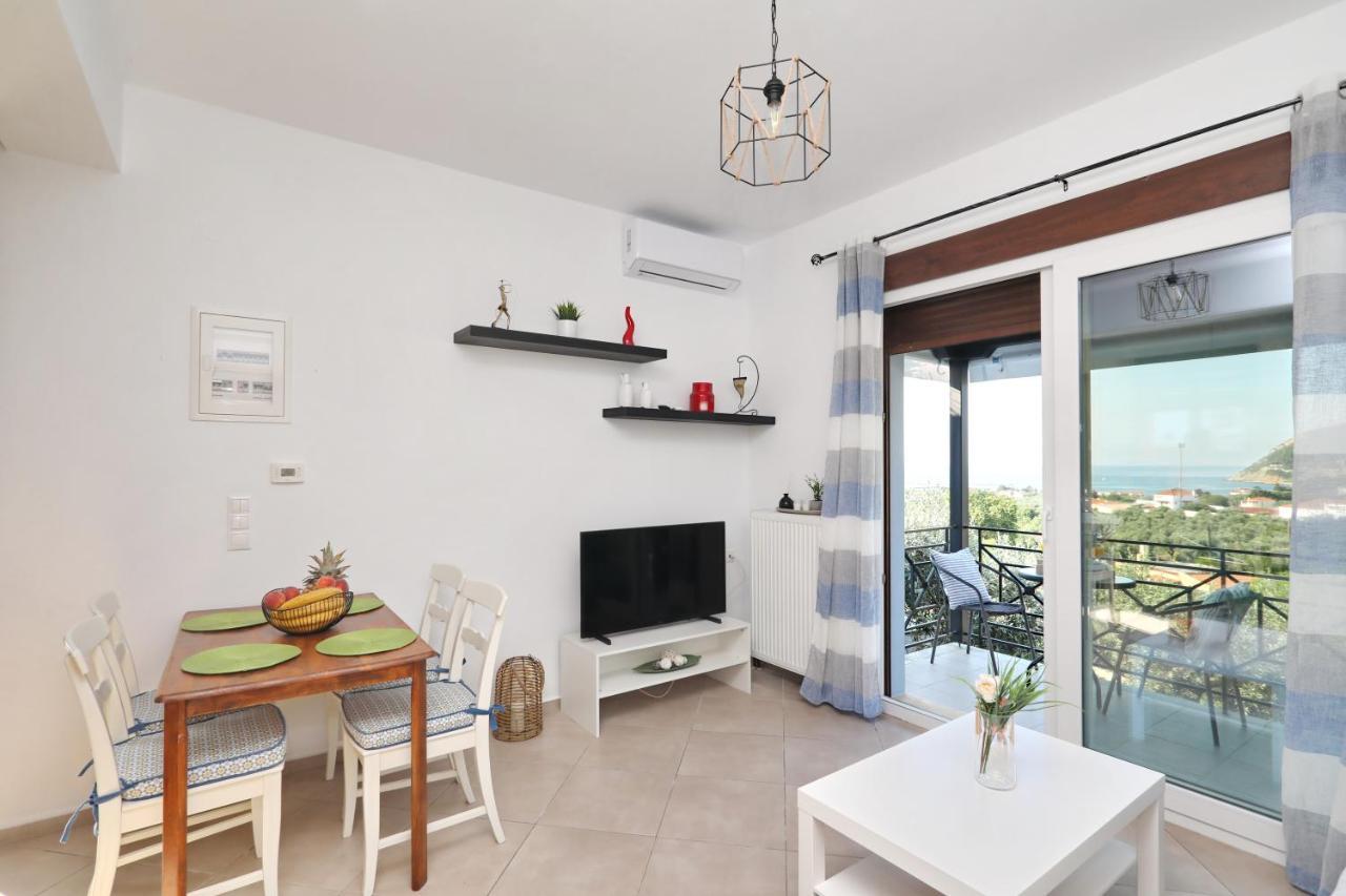 Esperides Apartments Aigli Скопелос Екстер'єр фото