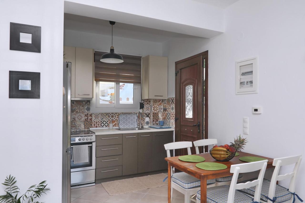 Esperides Apartments Aigli Скопелос Екстер'єр фото
